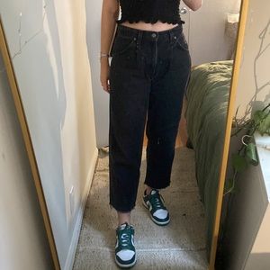 Vintage Levi’s 580, baggy fit tapered leg